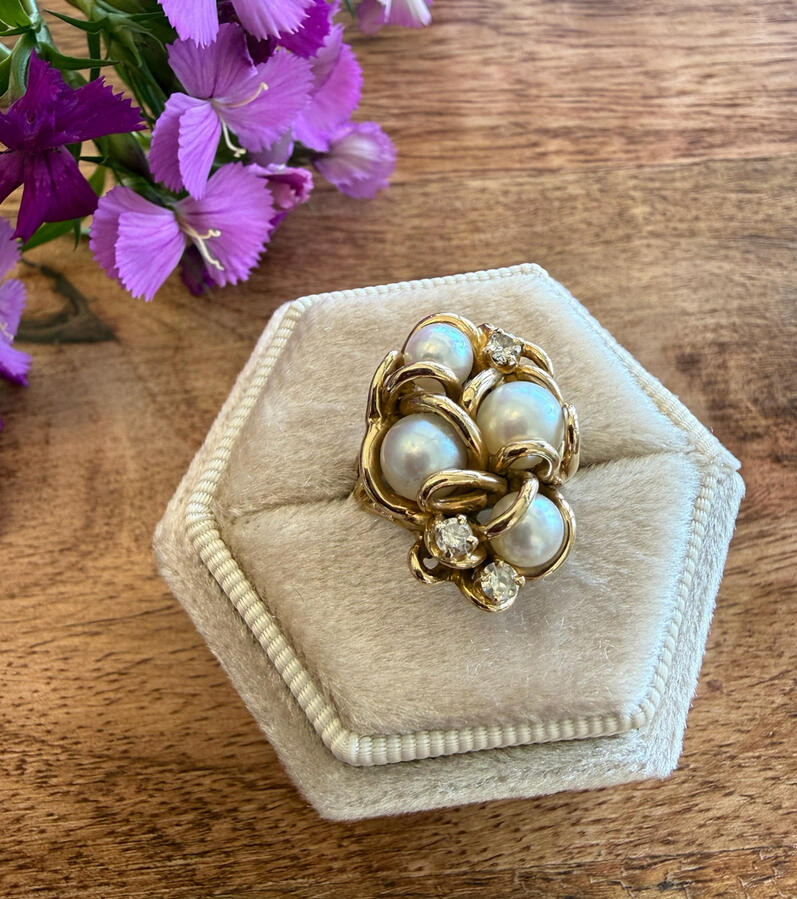 Luminous pearl & diamond cluster 14k gold • $750